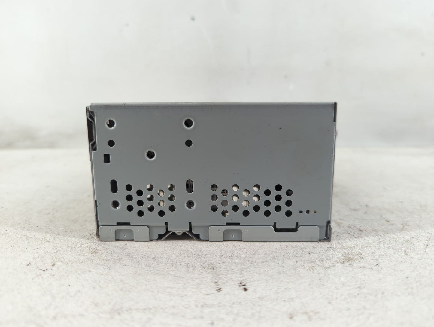 2016-2017 Ford Explorer Radio AM FM Cd Player Receiver Replacement P/N:GB5T-19C107-BG Fits Fits 2016 2017 OEM Used Auto Parts - Oemusedautoparts1.com