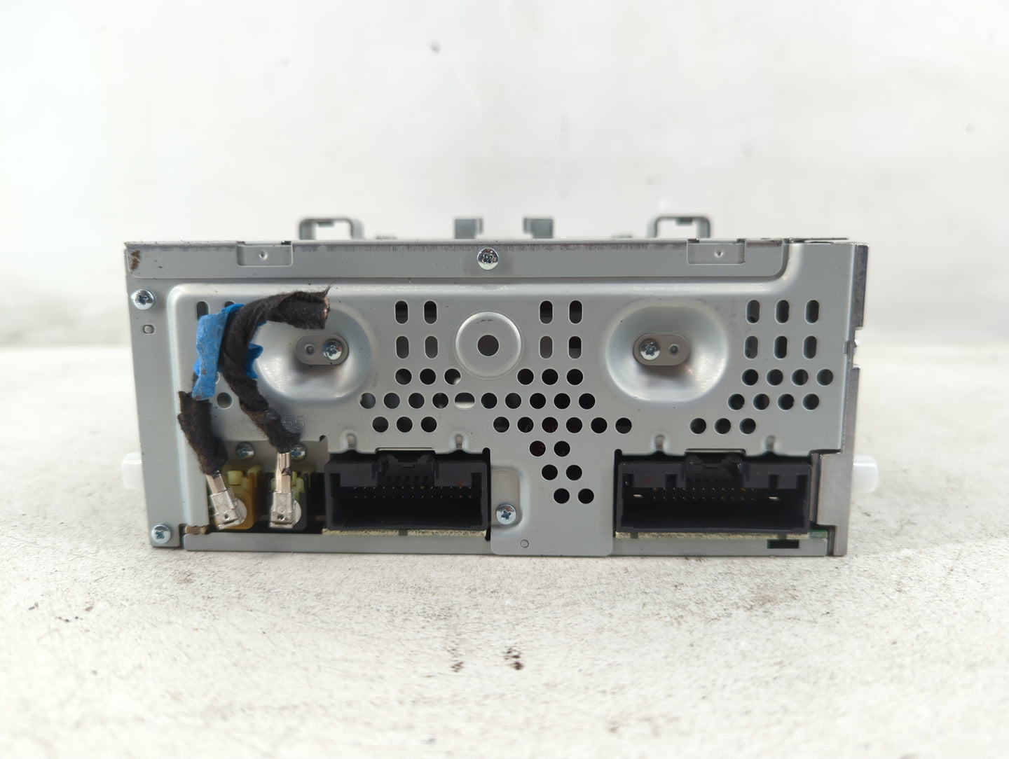 2016 Ford Escape Radio AM FM Cd Player Receiver Replacement Fits Fits 1994 1995 1996 1997 1998 OEM Used Auto Parts - Oemusedautoparts1.com