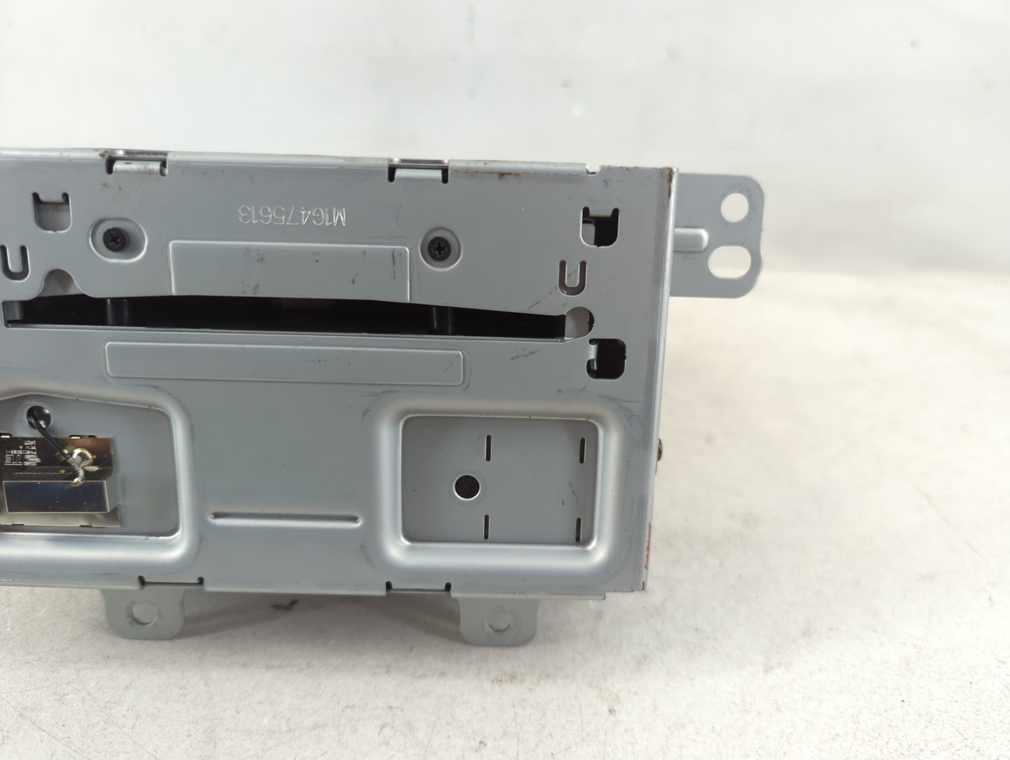 2015-2016 Chevrolet Cruze Radio AM FM Cd Player Receiver Replacement P/N:23495273 Fits Fits 2014 2015 2016 2017 OEM Used Auto Parts - Oemusedautoparts1.com