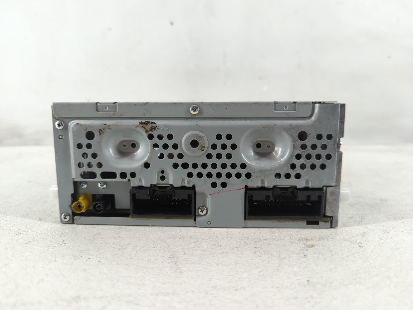 2019-2020 Ford Fusion Radio AM FM Cd Player Receiver Replacement Fits Fits 2019 2020 OEM Used Auto Parts - Oemusedautoparts1.com