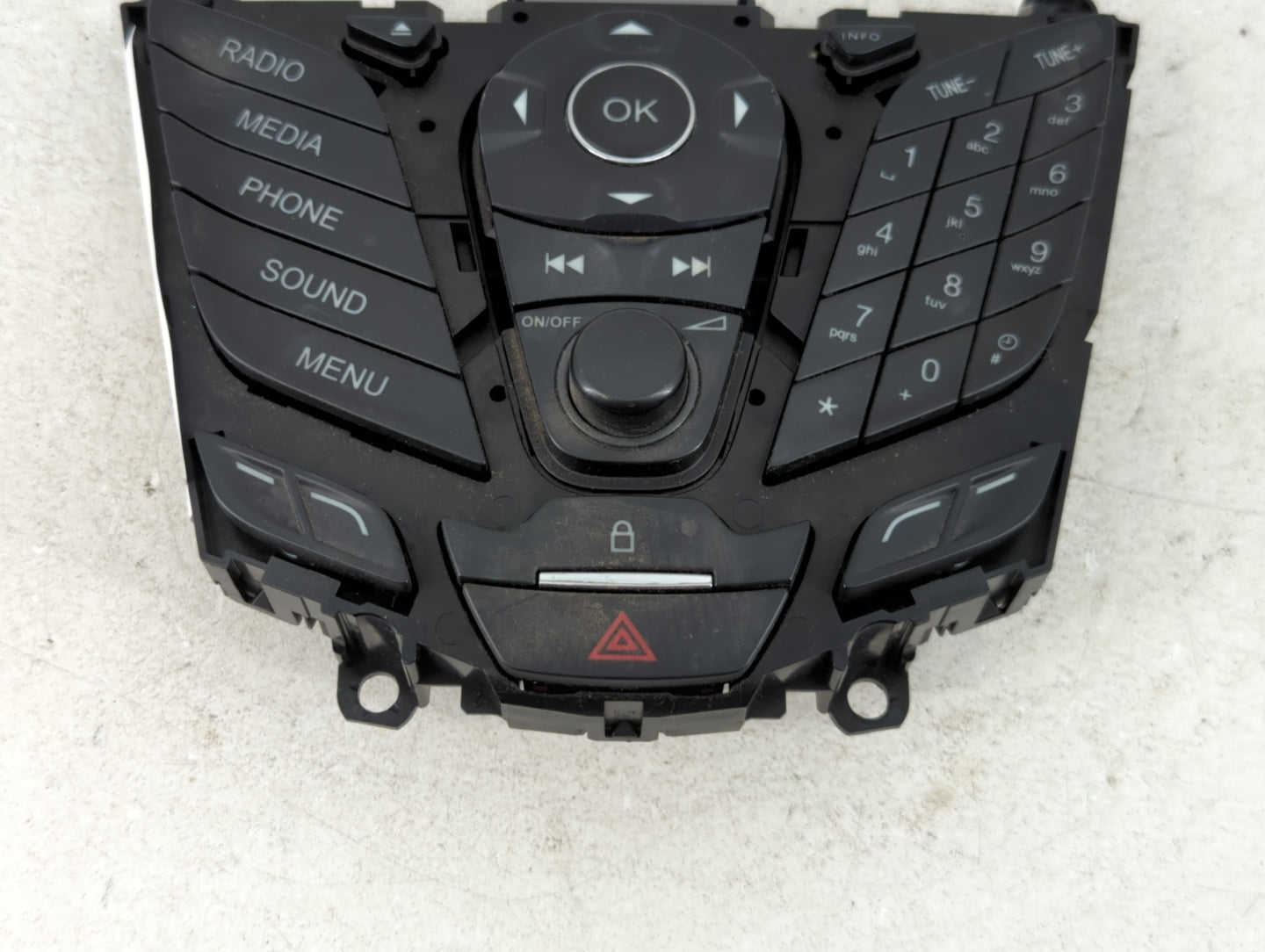 2013 Ford Escape Radio AM FM Cd Player Receiver Replacement P/N:DJ5T 18K811 BA Fits OEM Used Auto Parts - Oemusedautoparts1.com