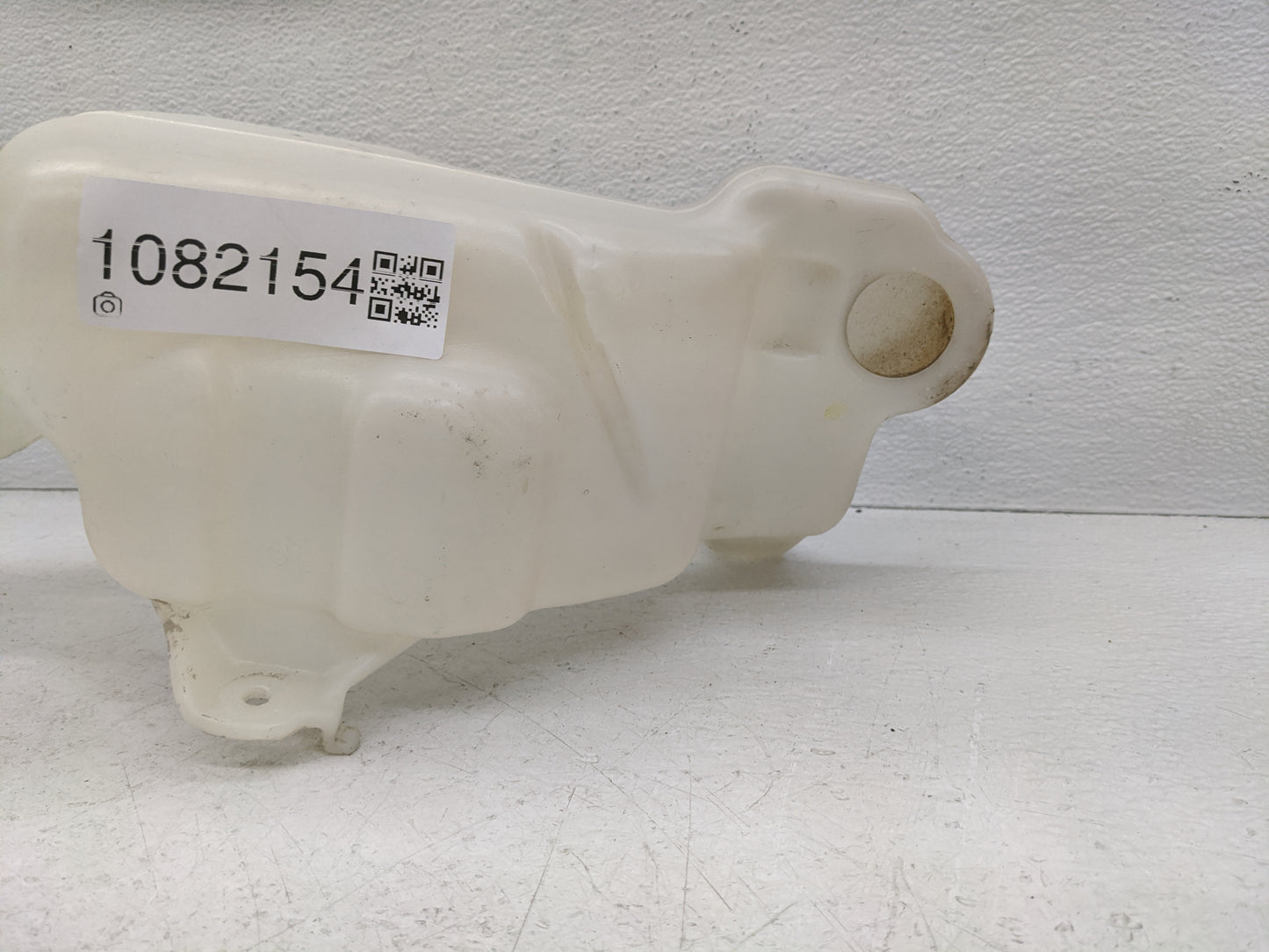2013-2017 Honda Accord Windshield Washer Fluid Reservoir Bottle Oem - Oemusedautoparts1.com