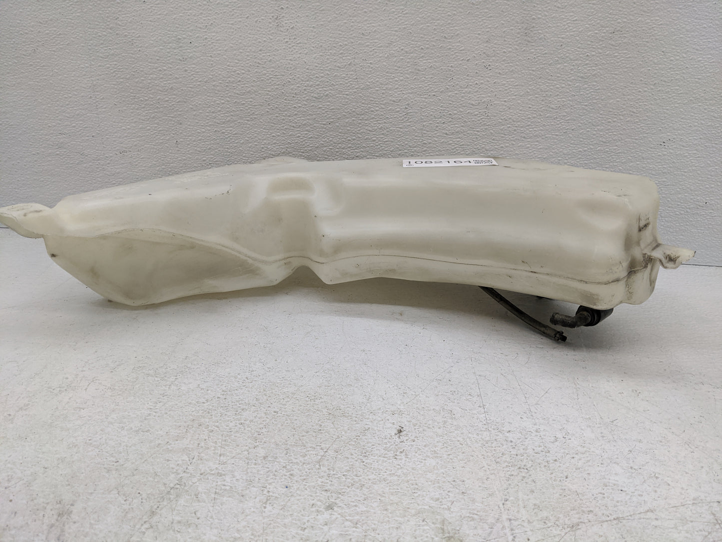 2009 Dodge Journey Windshield Washer Fluid Reservoir Bottle Oem - Oemusedautoparts1.com
