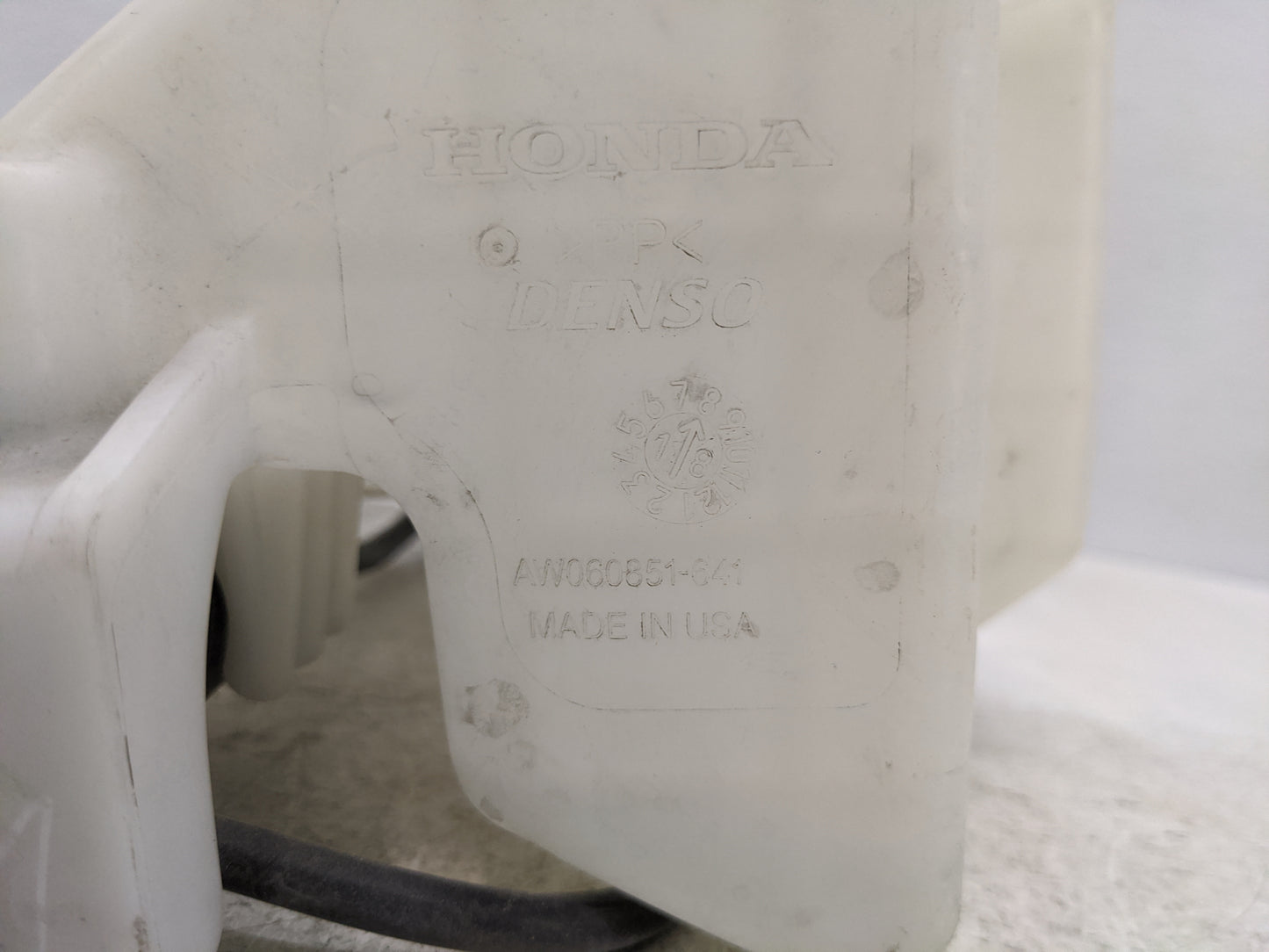 2016 Range Rover Sport Windshield Washer Fluid Reservoir Bottle Oem