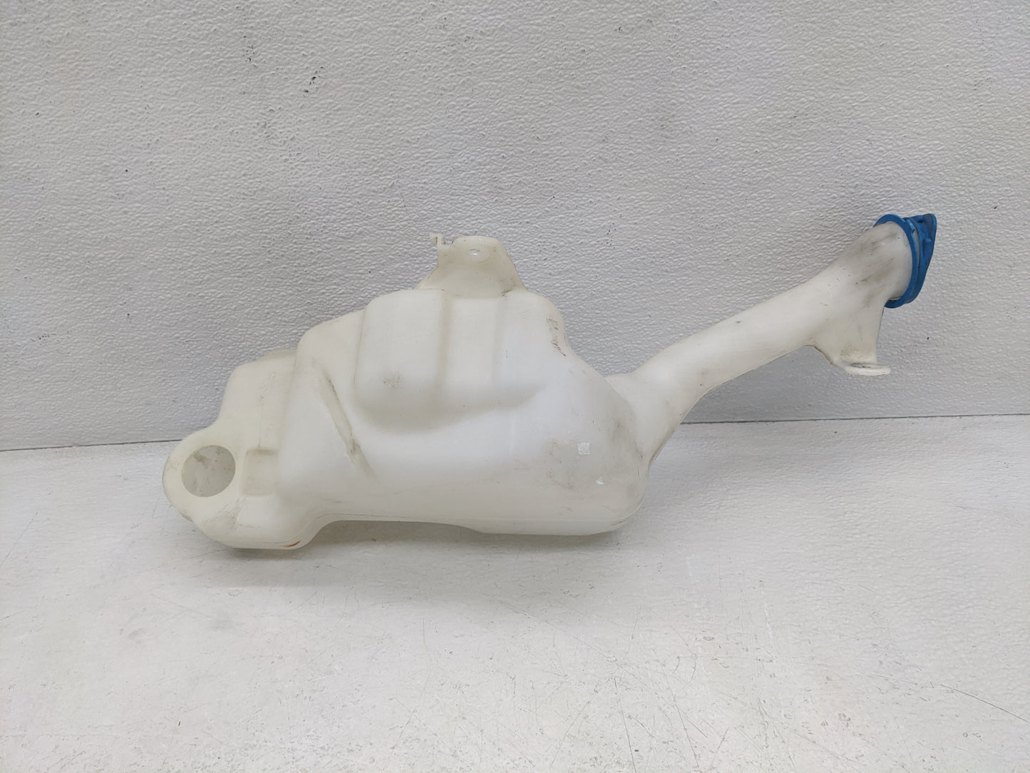 2013-2017 Honda Accord Windshield Washer Fluid Reservoir Bottle Oem - Oemusedautoparts1.com