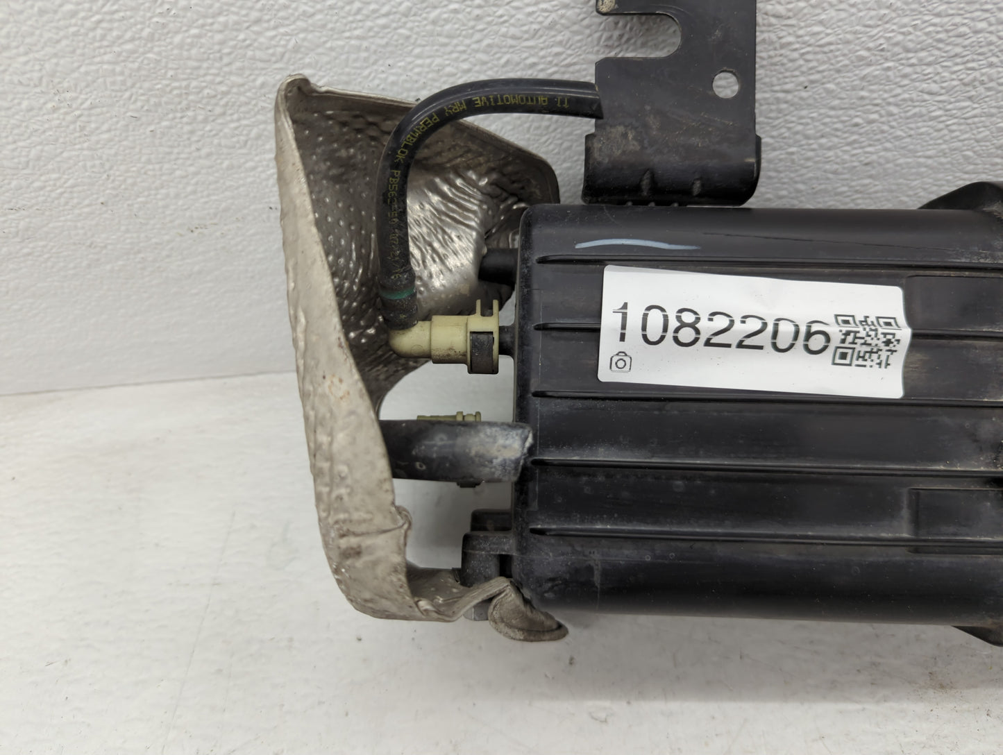 2017 Dodge Caravan Fuel Vapor Charcoal Canister - Oemusedautoparts1.com