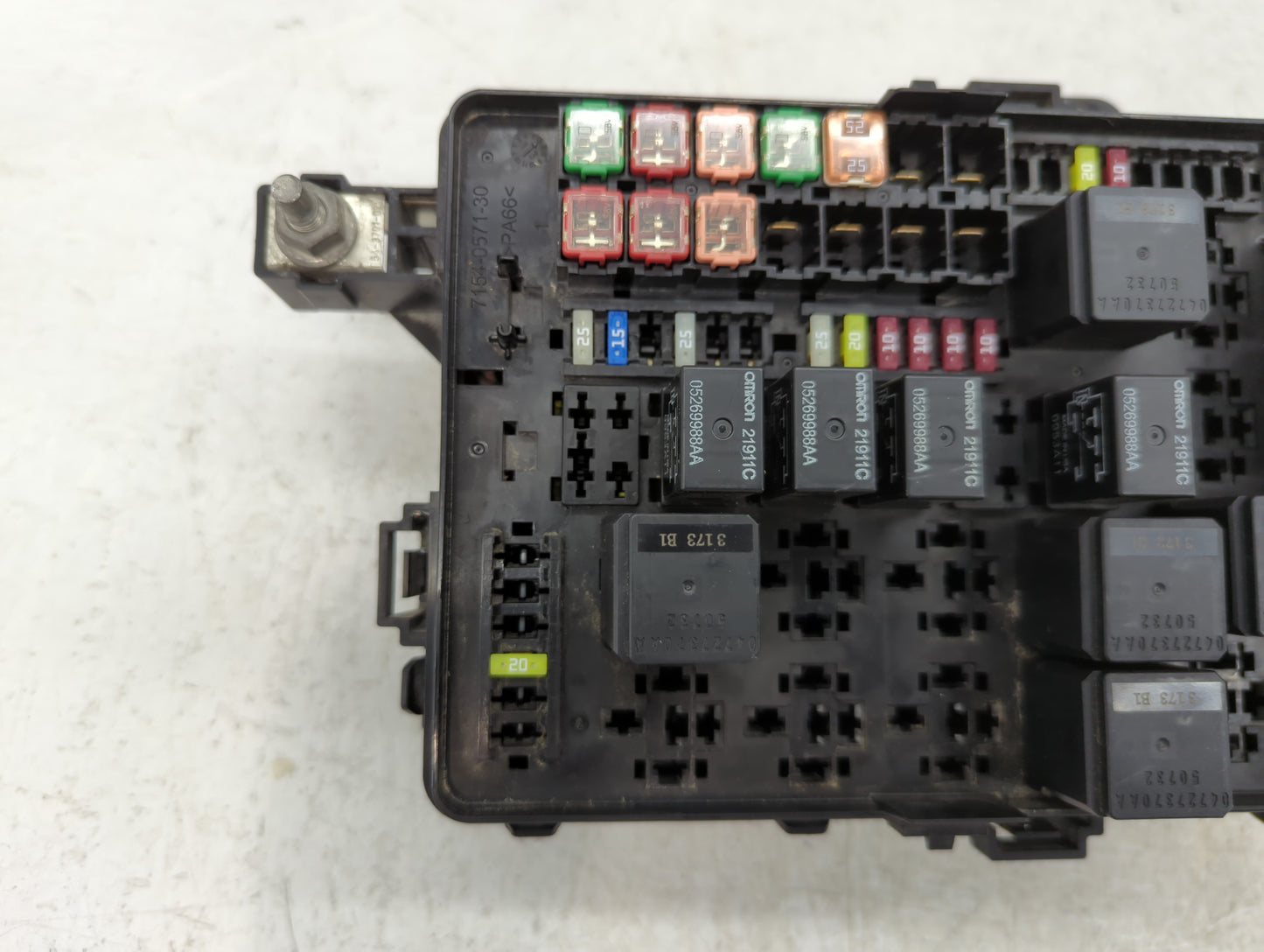 2012-2014 Dodge Charger Fusebox Fuse Box Panel Relay Module P/N:7171-3845-30 Fits Fits 2012 2013 2014 OEM Used Auto Parts
