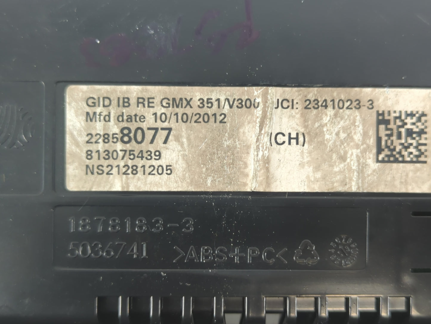 2013-2013 Chevrolet Malibu Information Display Screen - Oemusedautoparts1.com