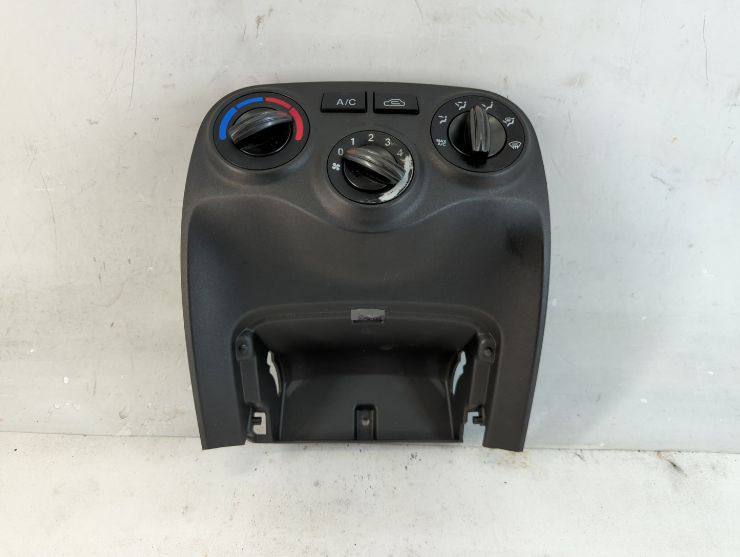 2010-2011 Kia Rio Climate Control Module Temperature AC/Heater Replacement P/N:16847-41300 Fits Fits 2010 2011 OEM Used Auto Parts