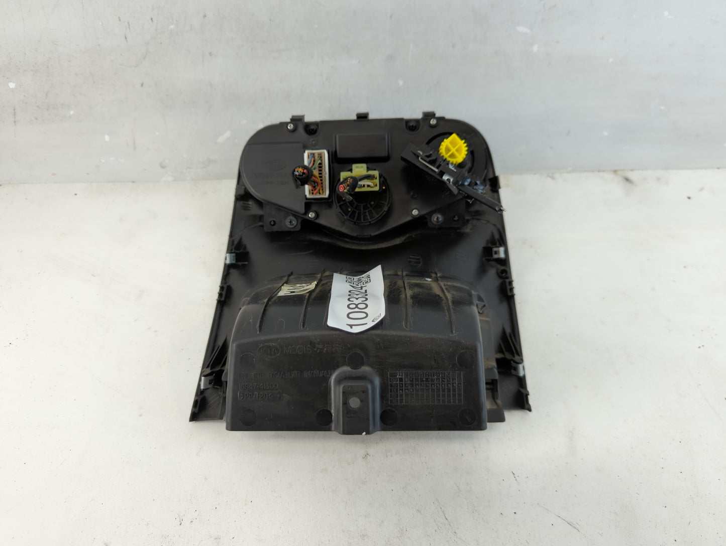 2010-2011 Kia Rio Climate Control Module Temperature AC/Heater Replacement P/N:16847-41300 Fits Fits 2010 2011 OEM Used Auto Parts