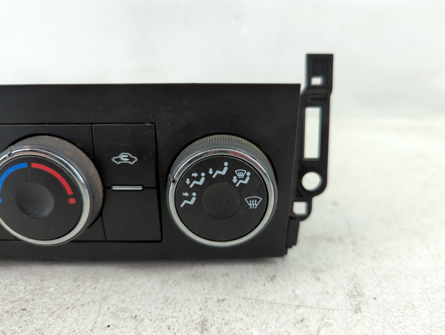 2010-2011 Gmc Sierra 1500 Climate Control Module Temperature AC/Heater Replacement P/N:20887810 Fits Fits 2010 2011 OEM Used Auto Parts