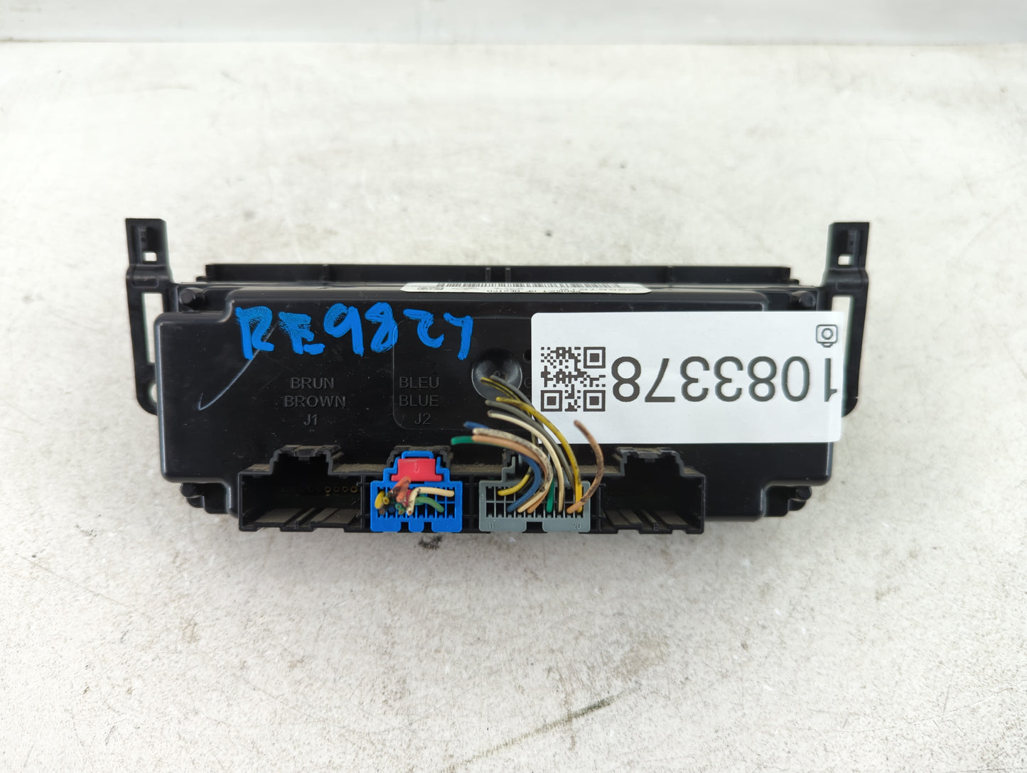 2010-2011 Gmc Sierra 1500 Climate Control Module Temperature AC/Heater Replacement P/N:20887810 Fits Fits 2010 2011 OEM Used Auto Parts