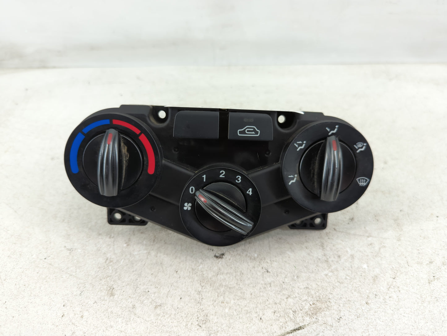 2010-2011 Kia Rio Climate Control Module Temperature AC/Heater Replacement P/N:97250-1GXXX Fits Fits 2010 2011 OEM Used Auto Parts