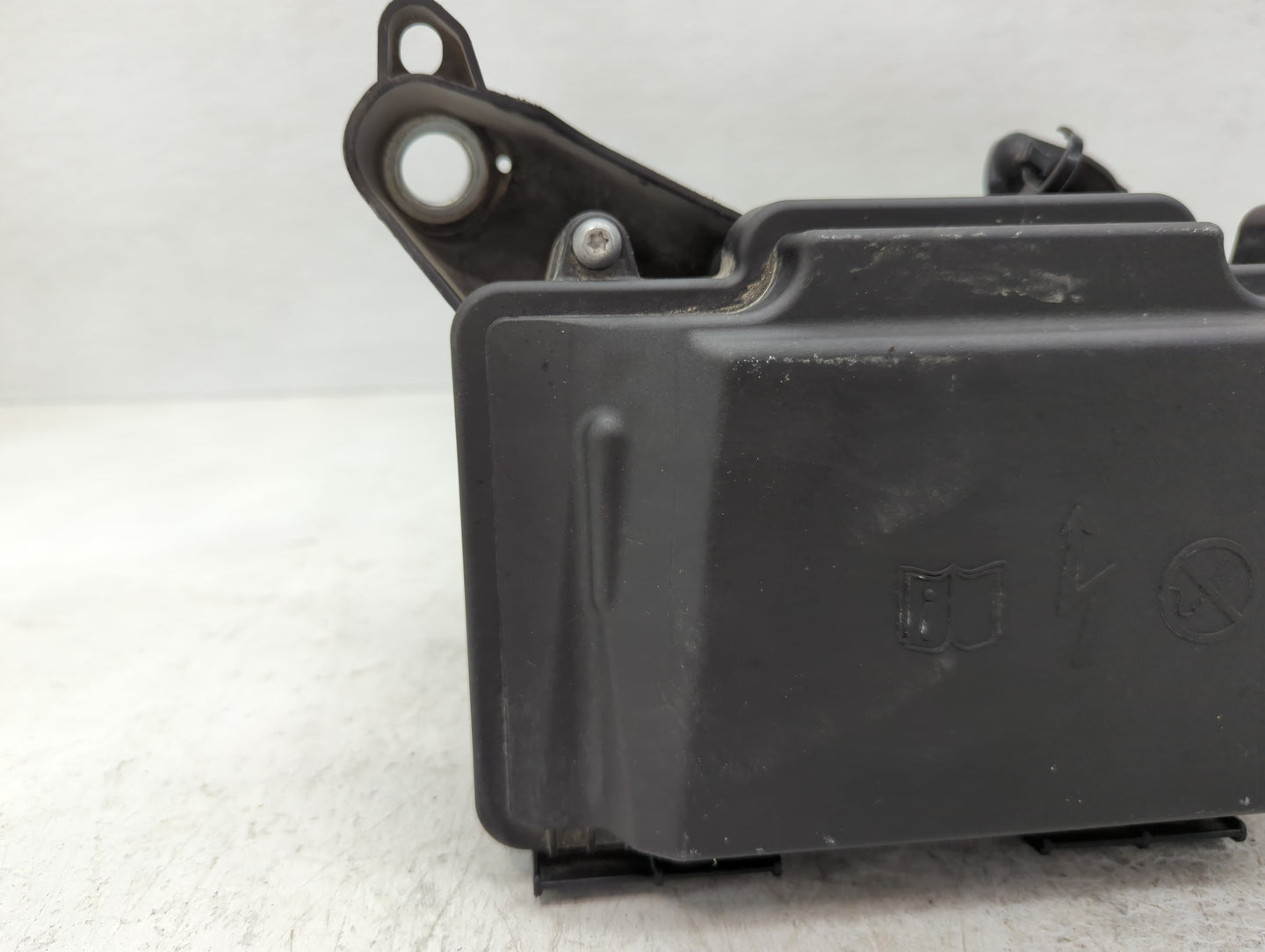 2019 Mercedes-Benz E450 Fusebox Fuse Box Panel Relay Module P/N:A205 998 13 Fits OEM Used Auto Parts - Oemusedautoparts1.com