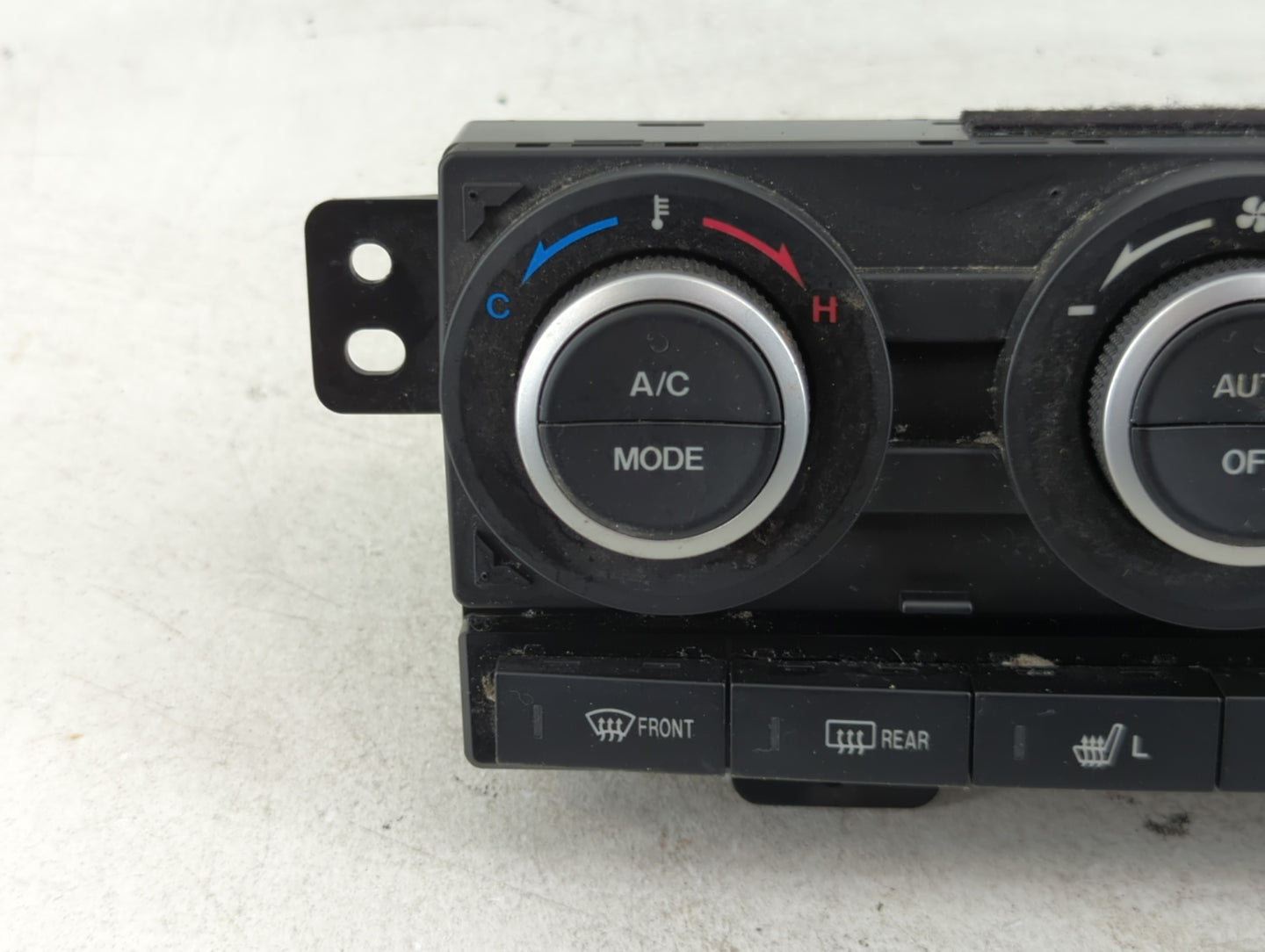 2007-2009 Mazda Cx-9 Climate Control Module Temperature AC/Heater Replacement P/N:TD12 61 190 TD11 61 325 Fits Fits 2007 2008 2009 OEM Used Auto Parts - Oemusedautoparts1.com