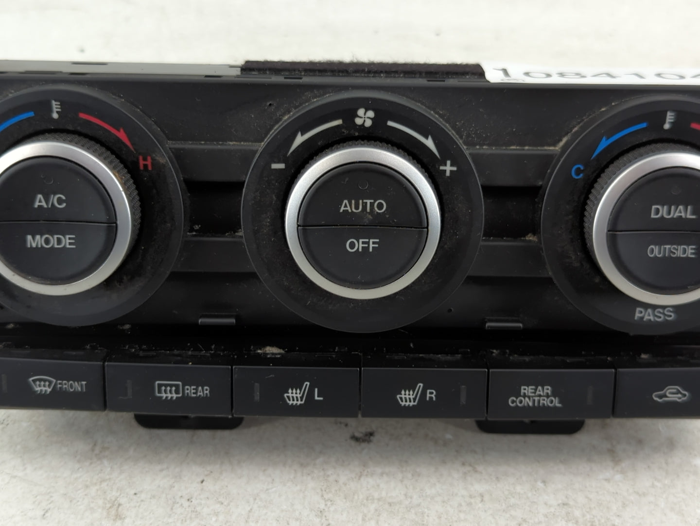 2007-2009 Mazda Cx-9 Climate Control Module Temperature AC/Heater Replacement P/N:TD12 61 190 TD11 61 325 Fits Fits 2007 2008 2009 OEM Used Auto Parts - Oemusedautoparts1.com