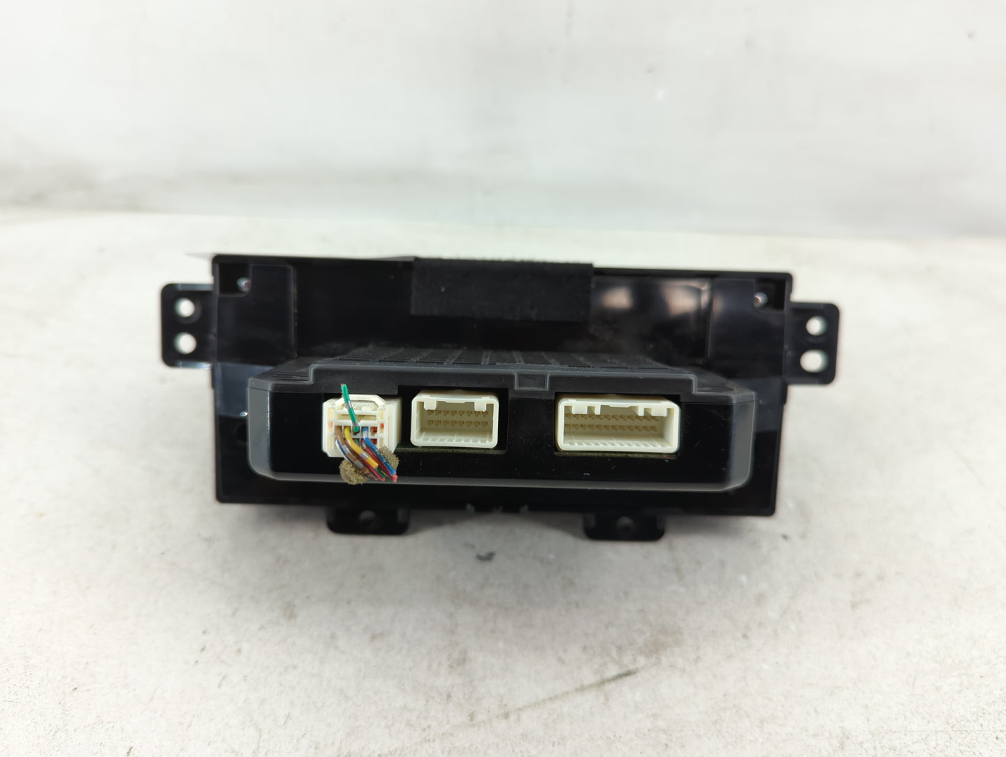 2007-2009 Mazda Cx-9 Climate Control Module Temperature AC/Heater Replacement P/N:TD12 61 190 TD11 61 325 Fits Fits 2007 2008 2009 OEM Used Auto Parts - Oemusedautoparts1.com