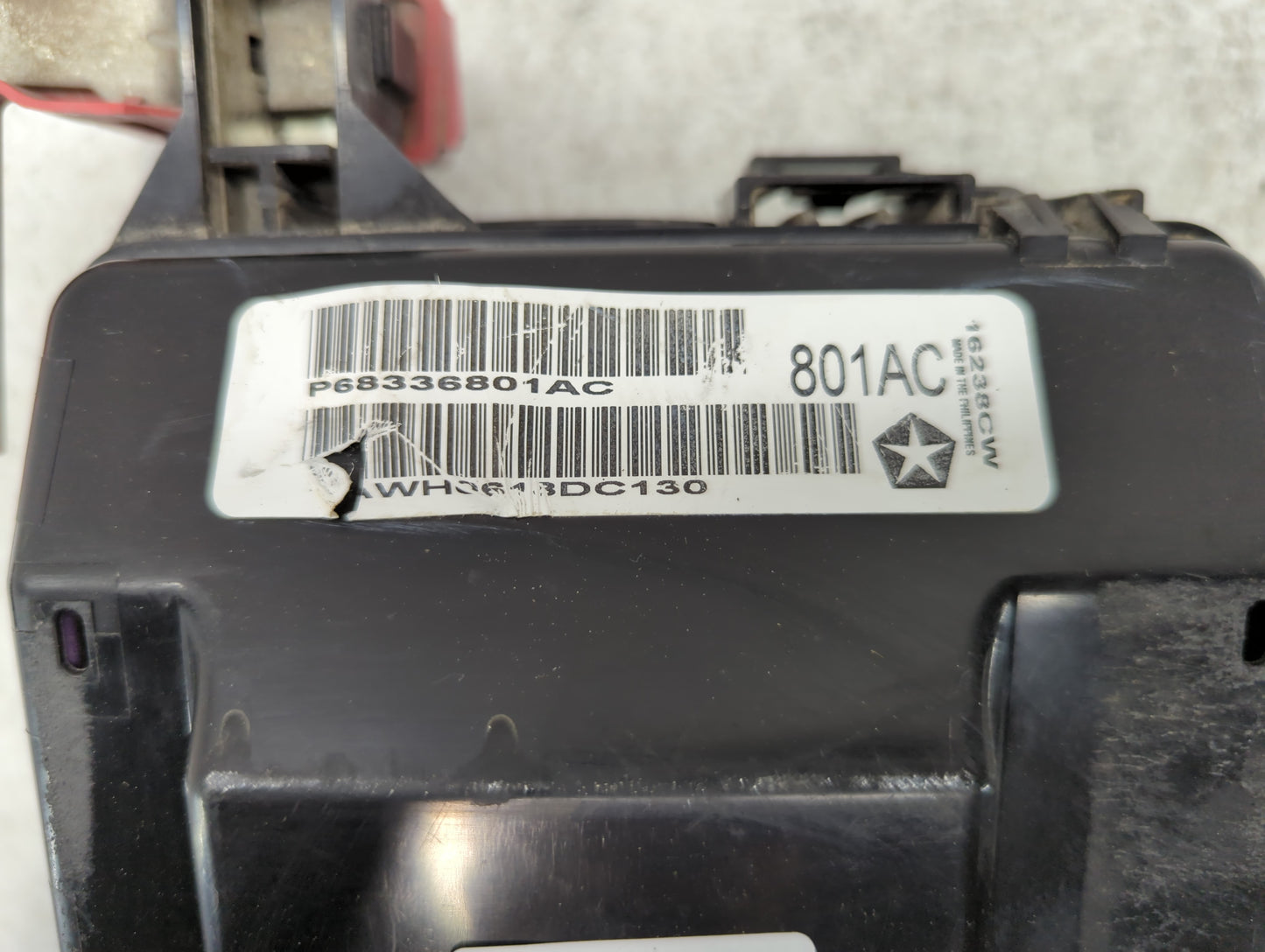 2018 Dodge Charger Fusebox Fuse Box Panel Relay Module P/N:P68336801AC Fits OEM Used Auto Parts