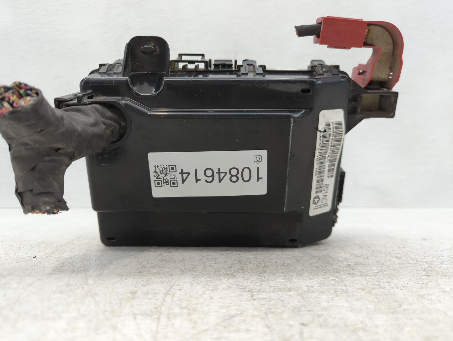 2018 Dodge Charger Fusebox Fuse Box Panel Relay Module P/N:P68336801AC Fits OEM Used Auto Parts