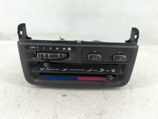 1996-1999 Saturn Sl Climate Control Module Temperature AC/Heater Replacement P/N:1647 1614 9AP Fits Fits 1996 1997 1998 1999 OEM Used Auto Parts