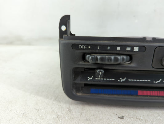 1996-1999 Saturn Sl Climate Control Module Temperature AC/Heater Replacement P/N:1647 1614 9AP Fits Fits 1996 1997 1998 1999 OEM Used Auto Parts
