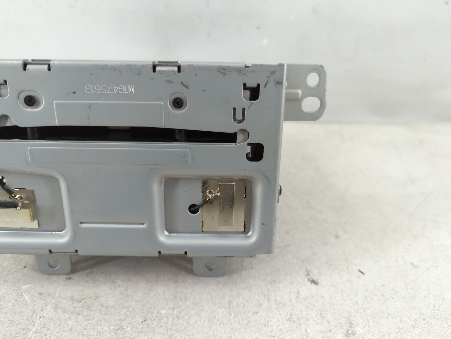 2013 Buick Regal Radio AM FM Cd Player Receiver Replacement P/N:23135481 Fits OEM Used Auto Parts - Oemusedautoparts1.com