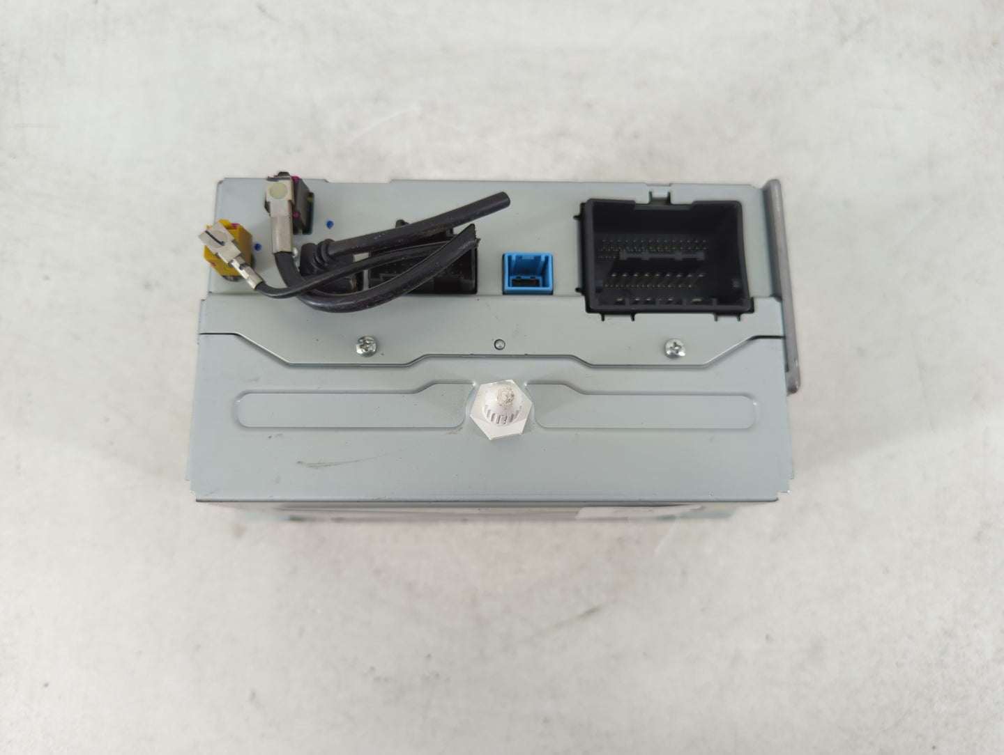 2013 Buick Regal Radio AM FM Cd Player Receiver Replacement P/N:23135481 Fits OEM Used Auto Parts - Oemusedautoparts1.com