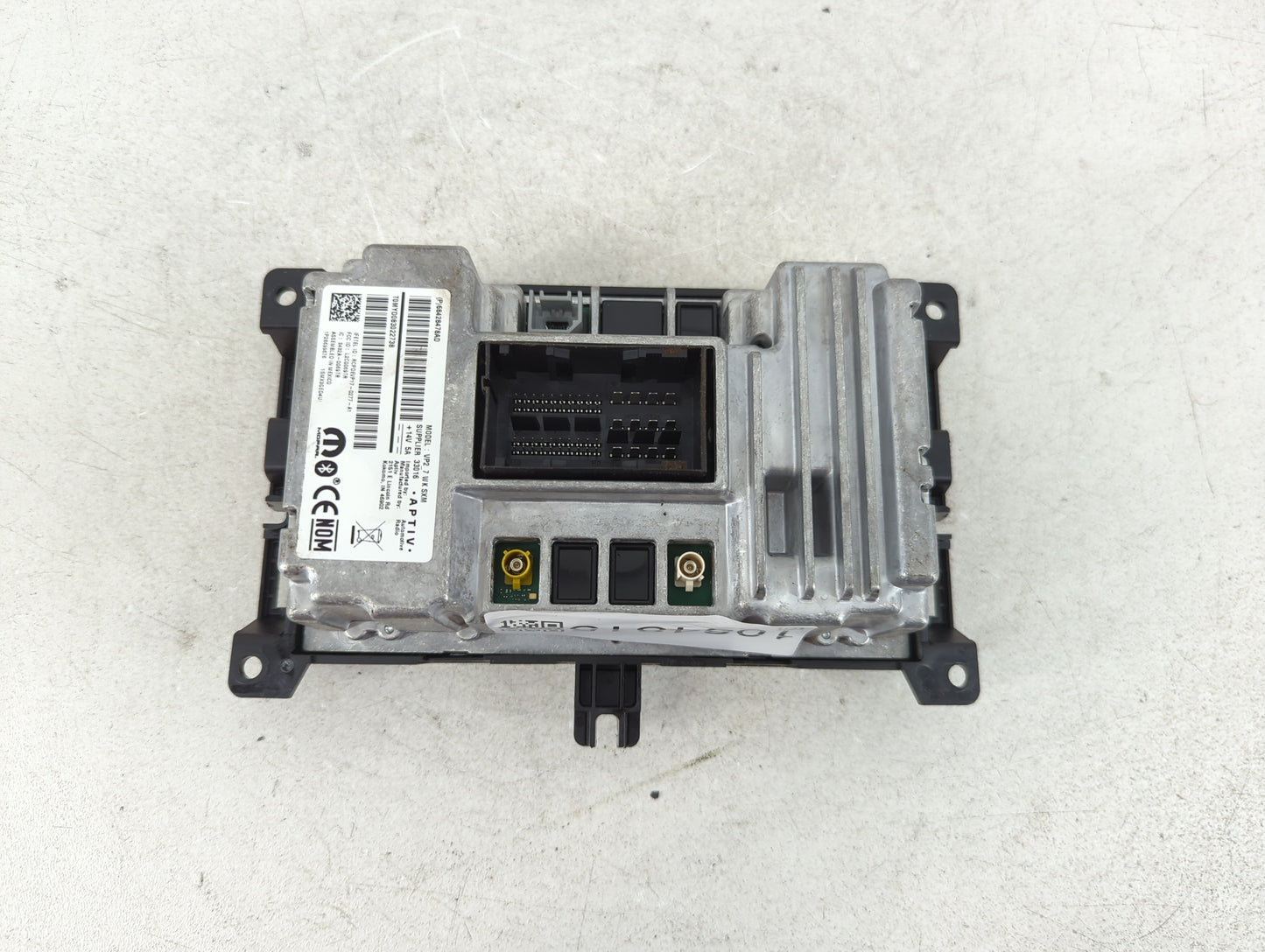 2020 Jeep Grand Cherokee Radio AM FM Cd Player Receiver Replacement P/N:P68428478AD Fits OEM Used Auto Parts - Oemusedautoparts1.com