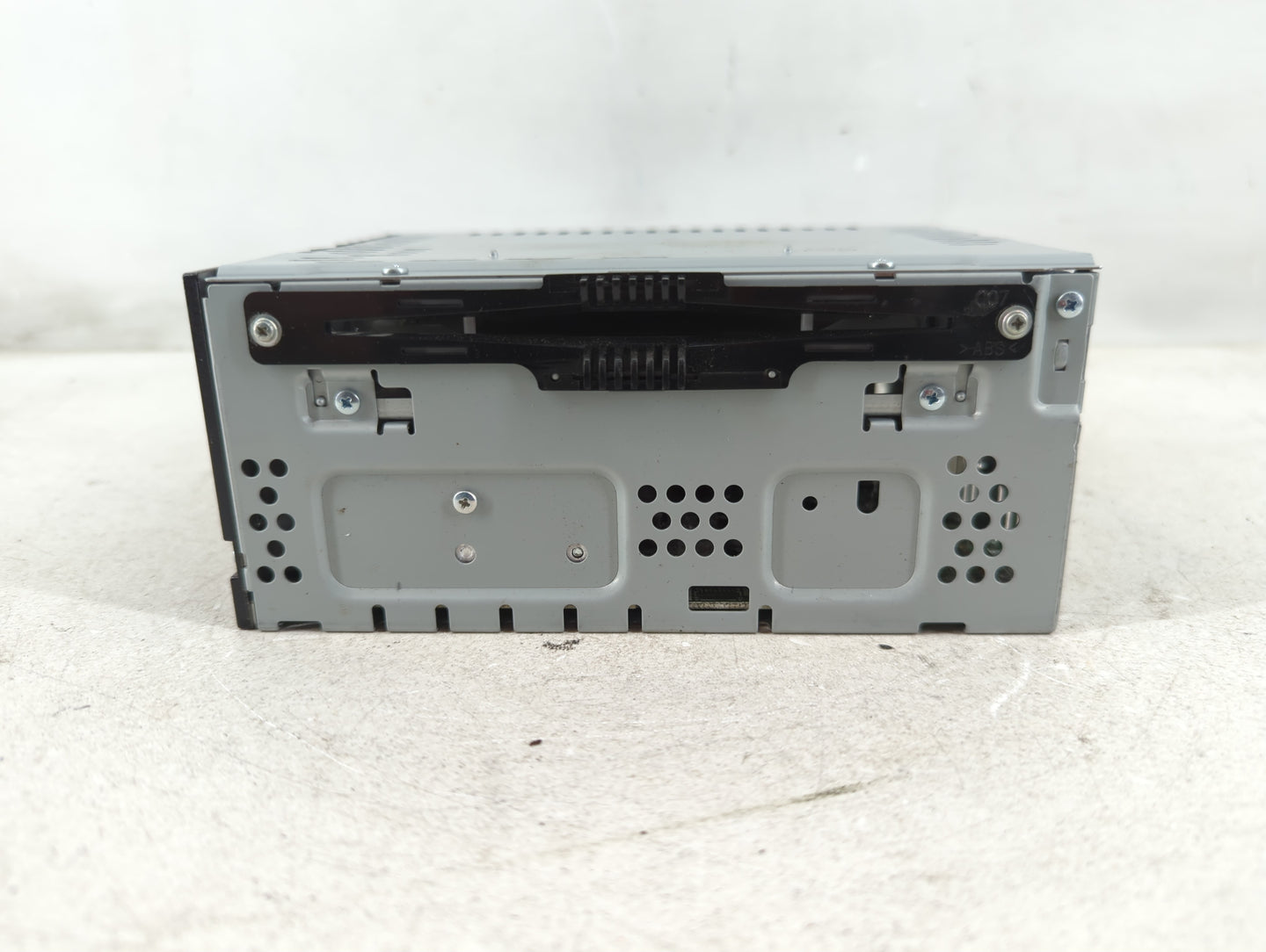 2019 Ford Escape Radio AM FM Cd Player Receiver Replacement Fits OEM Used Auto Parts - Oemusedautoparts1.com