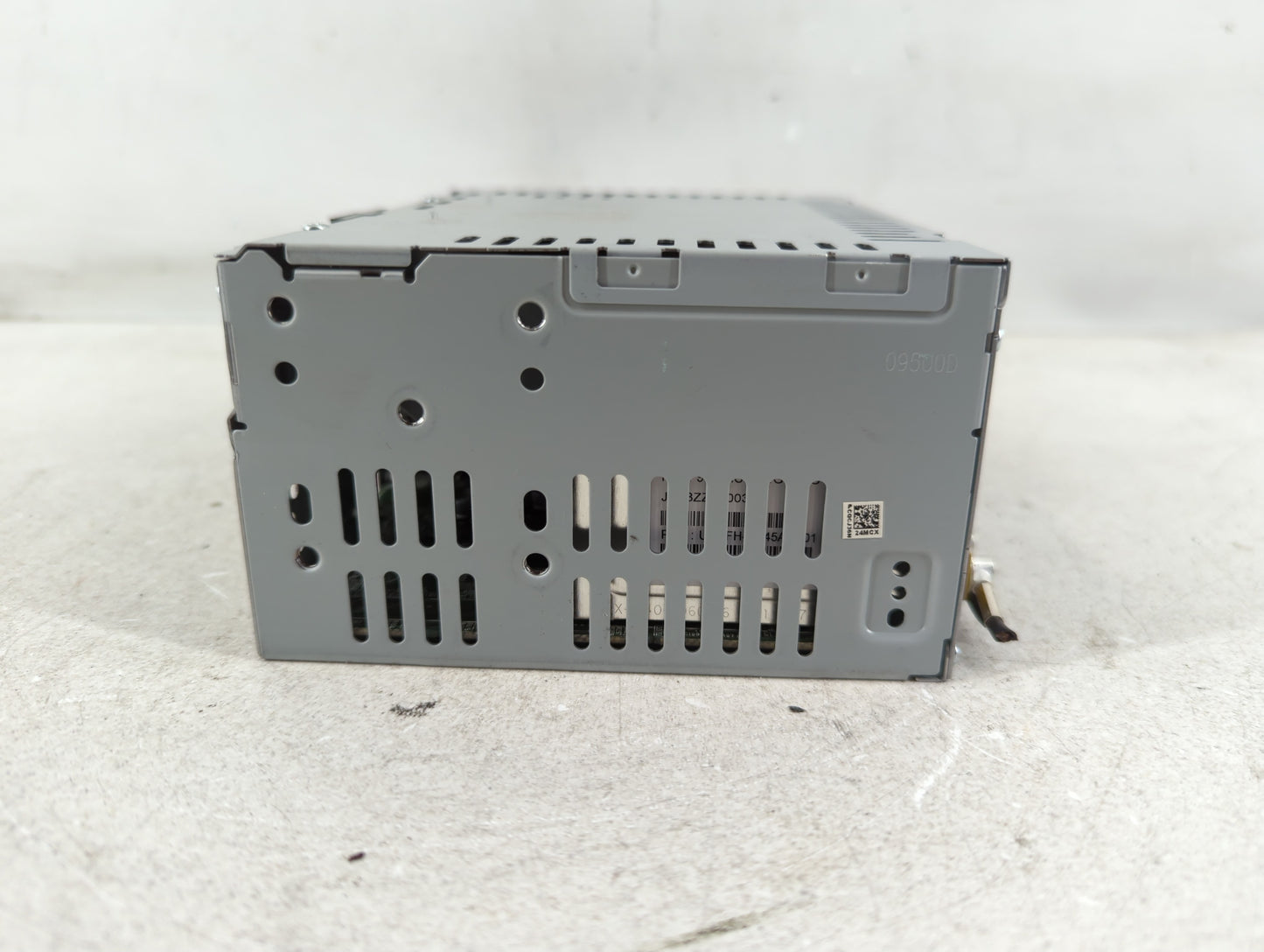 2019 Ford Escape Radio AM FM Cd Player Receiver Replacement Fits OEM Used Auto Parts - Oemusedautoparts1.com