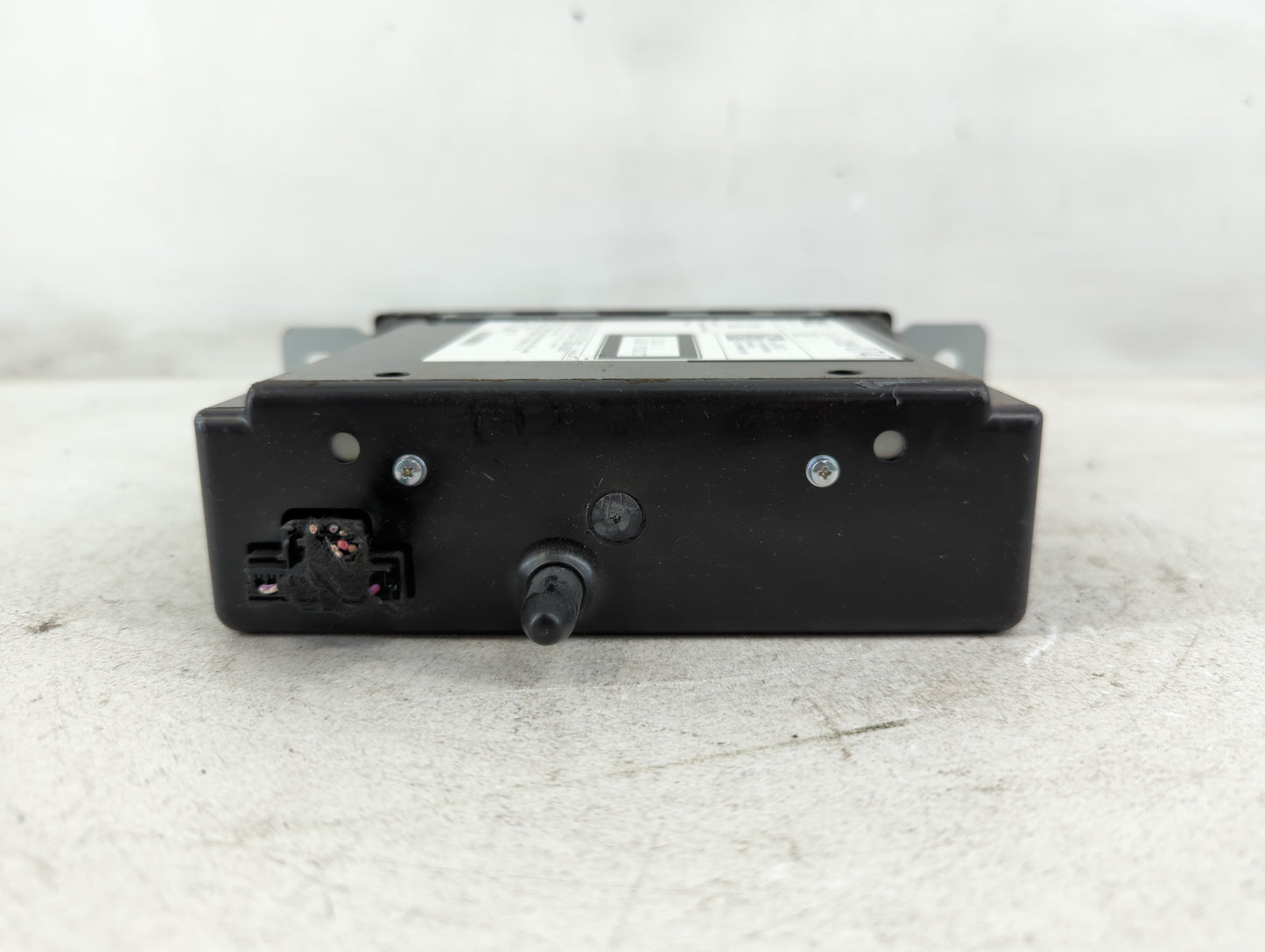 2014 Buick Lacrosse Radio AM FM Cd Player Receiver Replacement P/N:13590747 Fits Fits 2015 OEM Used Auto Parts - Oemusedautoparts1.com