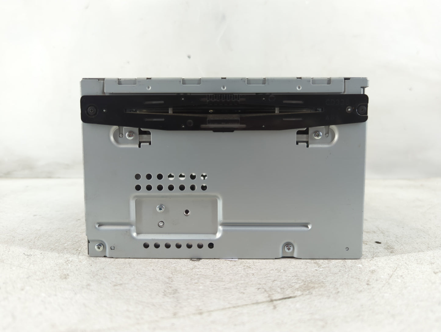 2010-2012 Ford Fusion Radio AM FM Cd Player Receiver Replacement P/N:BE5T-19C157-AB Fits Fits 2010 2011 2012 OEM Used Auto Parts - Oemusedautoparts1.com