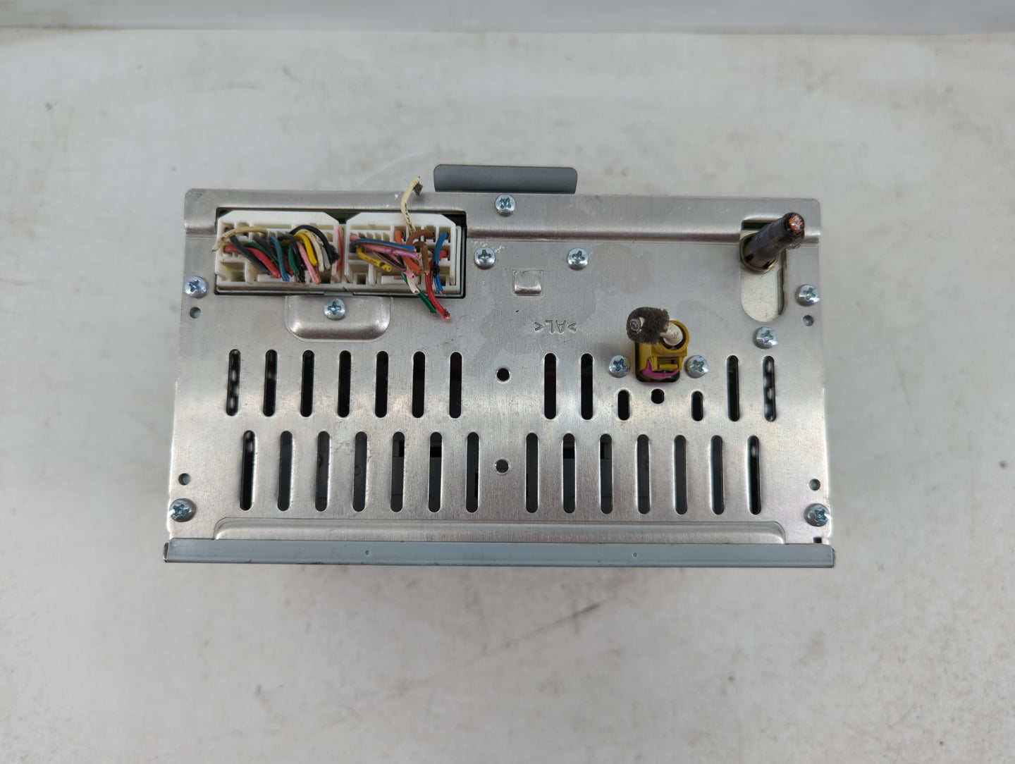 2012-2015 Kia Rio Radio AM FM Cd Player Receiver Replacement P/N:96170-1W900CA Fits Fits 2012 2013 2014 2015 OEM Used Auto Parts - Oemusedautoparts1.com