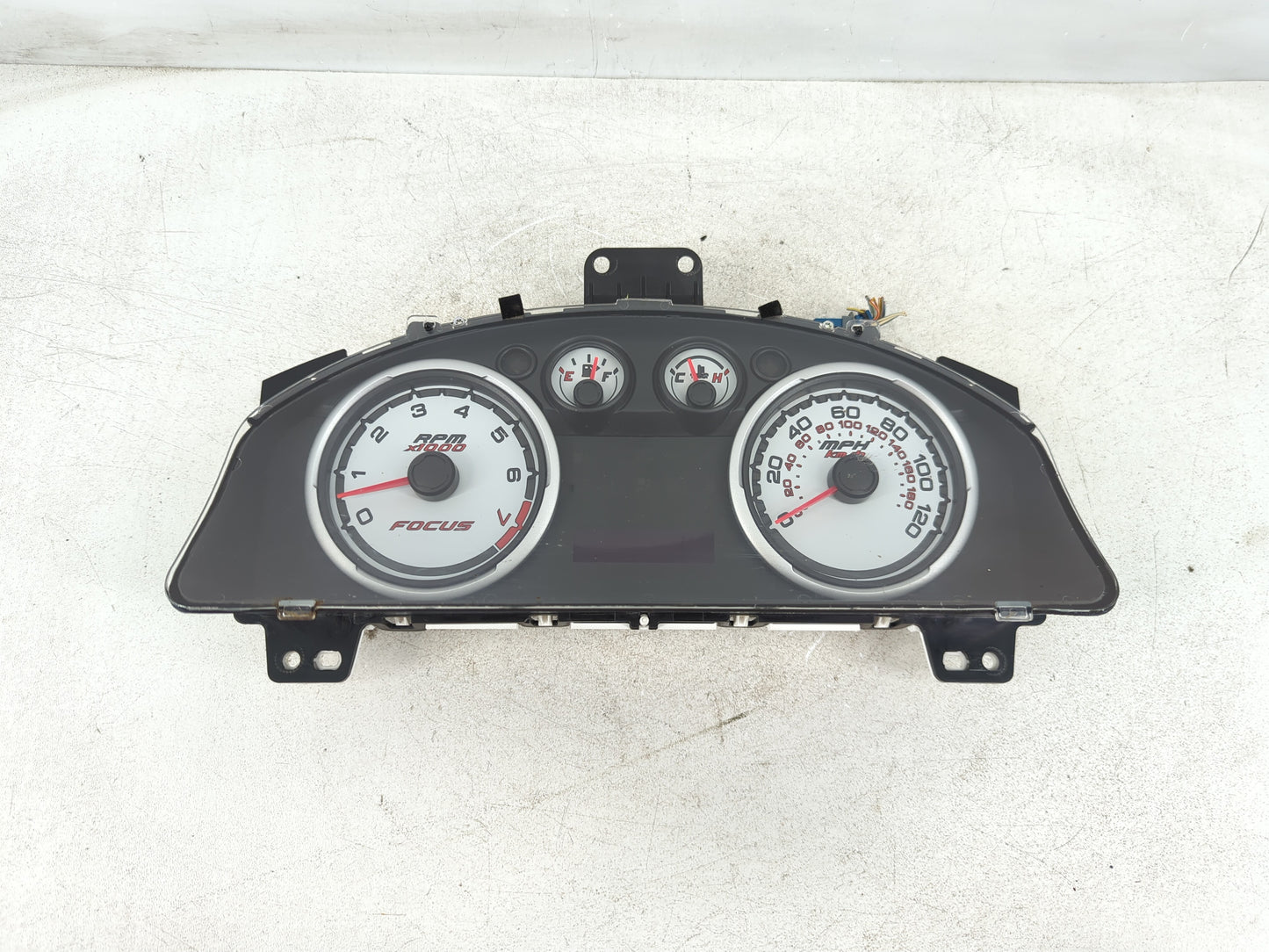 2009 Ford Focus Instrument Cluster Speedometer Gauges Fits OEM Used Auto Parts