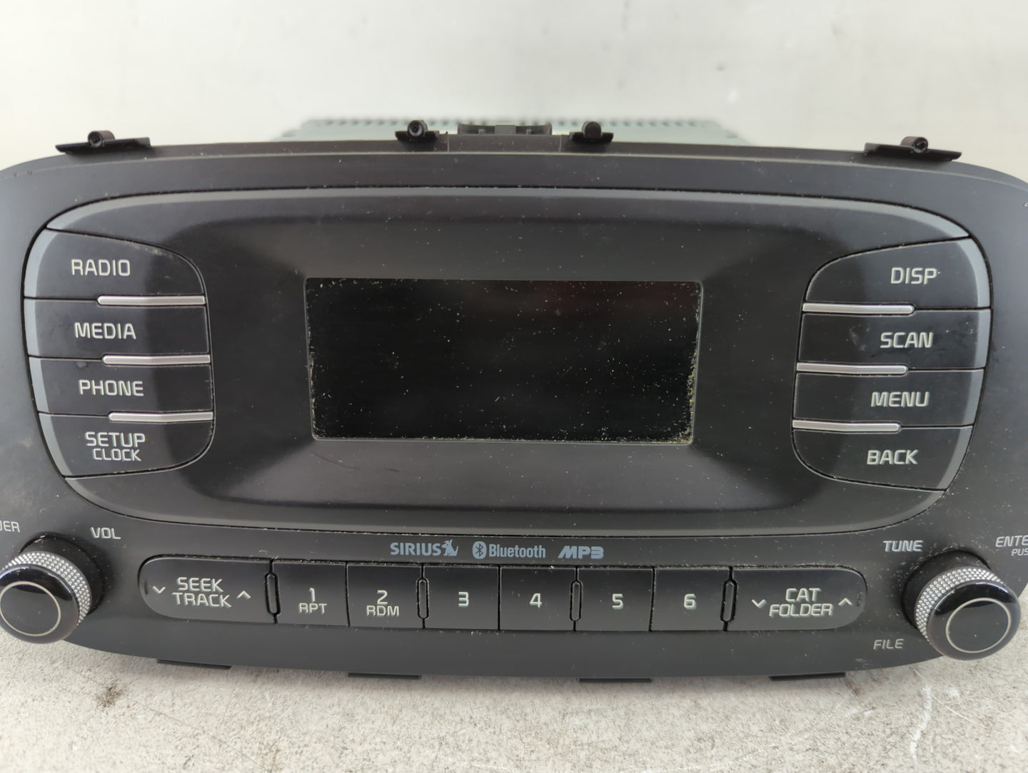 2014-2016 Kia Soul Radio AM FM Cd Player Receiver Replacement P/N:96170-B2090CA Fits Fits 2014 2015 2016 OEM Used Auto Parts - Oemusedautoparts1.com