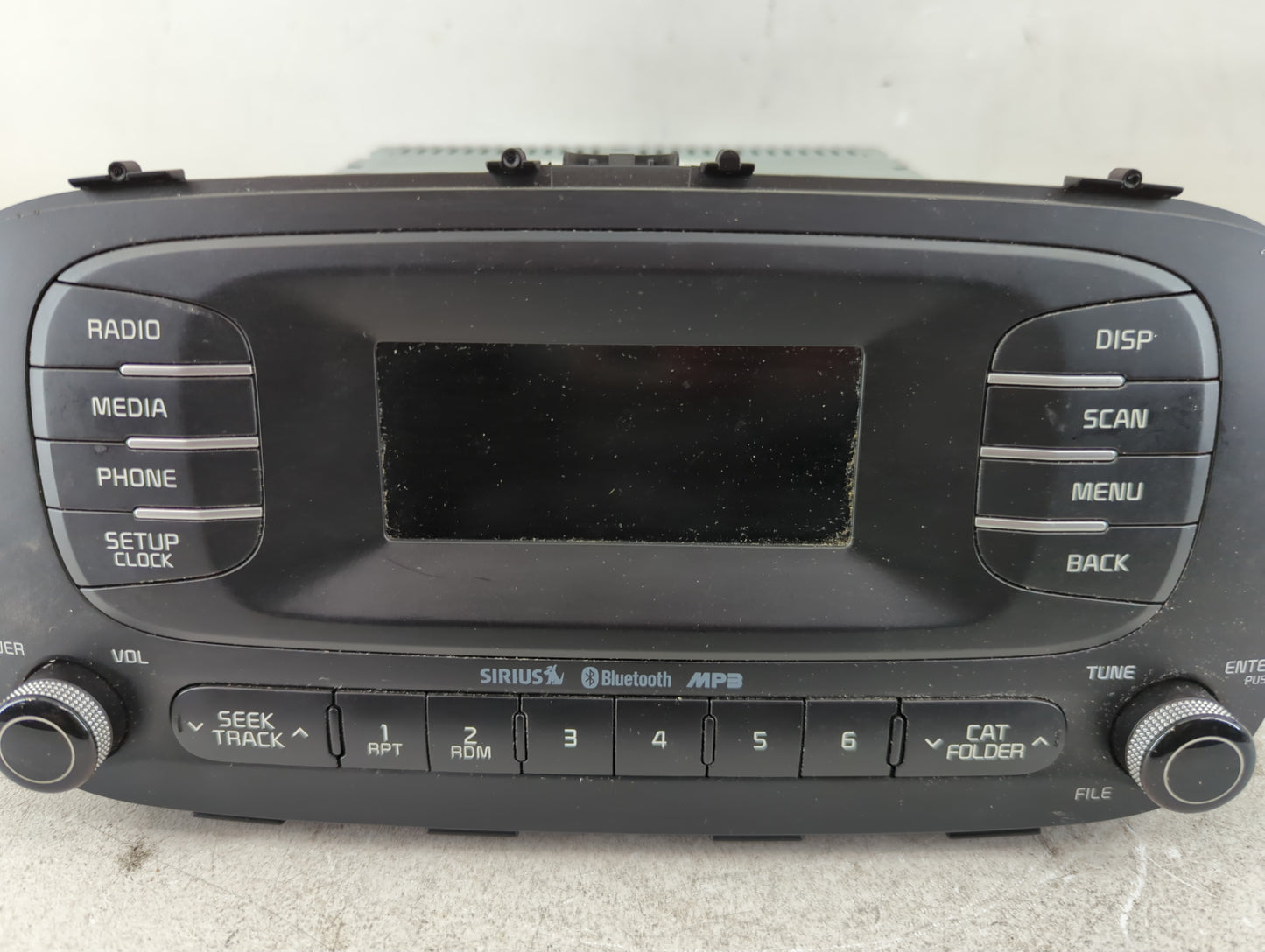 2014-2016 Kia Soul Radio AM FM Cd Player Receiver Replacement P/N:96170-B2090CA Fits Fits 2014 2015 2016 OEM Used Auto Parts - Oemusedautoparts1.com