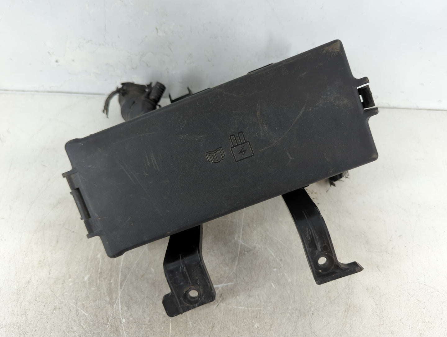2012-2014 Ford Focus Fusebox Fuse Box Panel Relay Module P/N:BH6T-14290-A Fits Fits 2012 2013 2014 OEM Used Auto Parts - Oemusedautoparts1.com