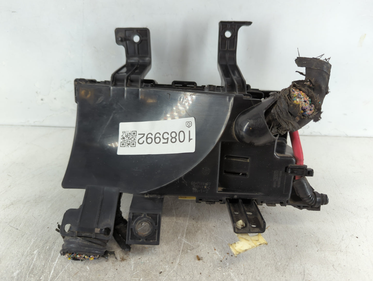 2012-2014 Ford Focus Fusebox Fuse Box Panel Relay Module P/N:BH6T-14290-A Fits Fits 2012 2013 2014 OEM Used Auto Parts - Oemusedautoparts1.com
