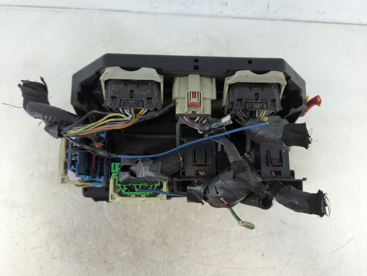 Dodge Caravan Fusebox Fuse Box Relay Module Tipm 68217405aa