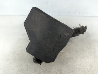 compare product 2012-2019 Toyota Yaris Fusebox Fuse Box Panel Relay Module P/N:82662-52750 82730-52Q80 Fits OEM Used Auto Parts