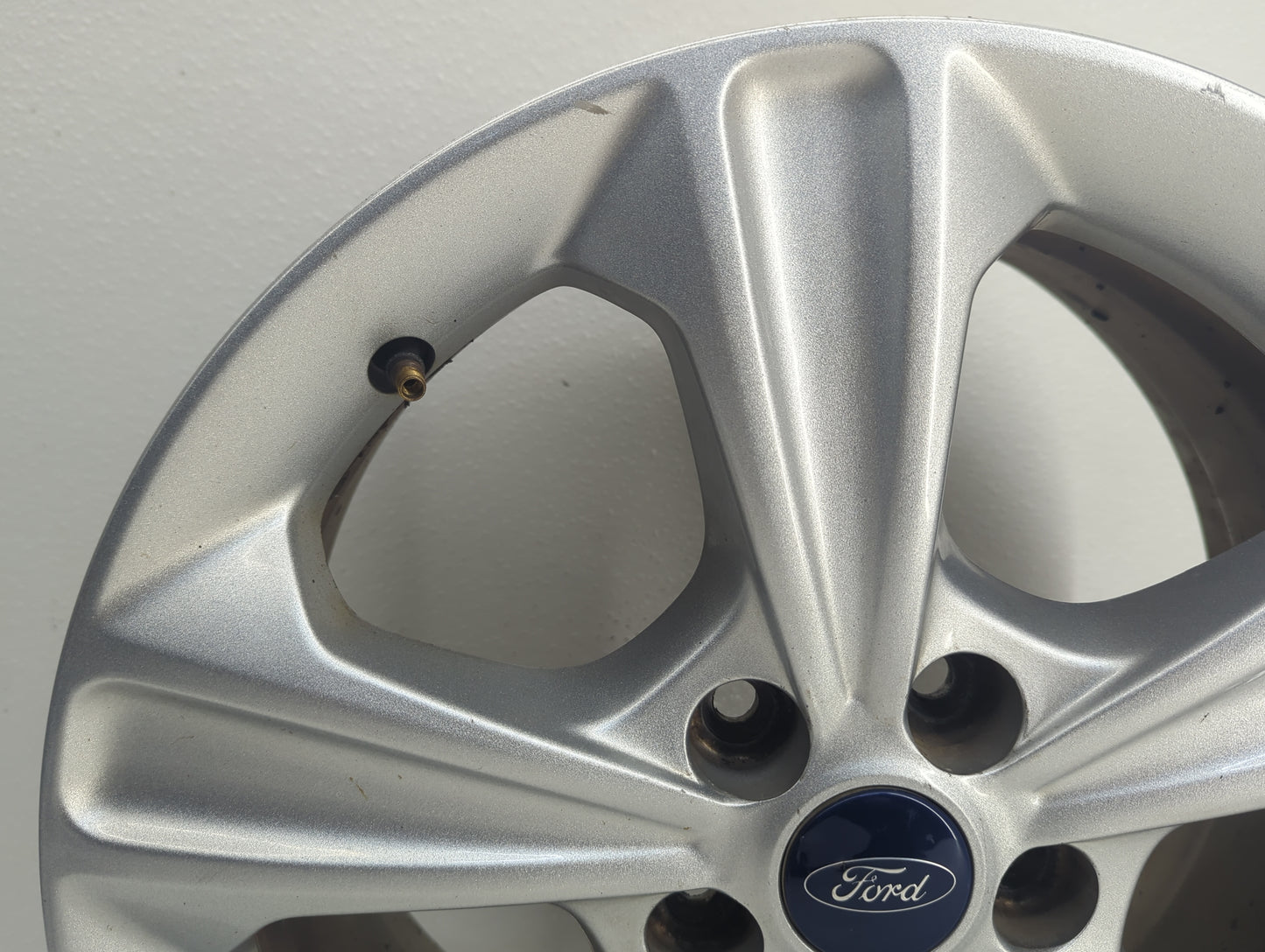2013-2016 Ford Escape Oem Wheel Rim