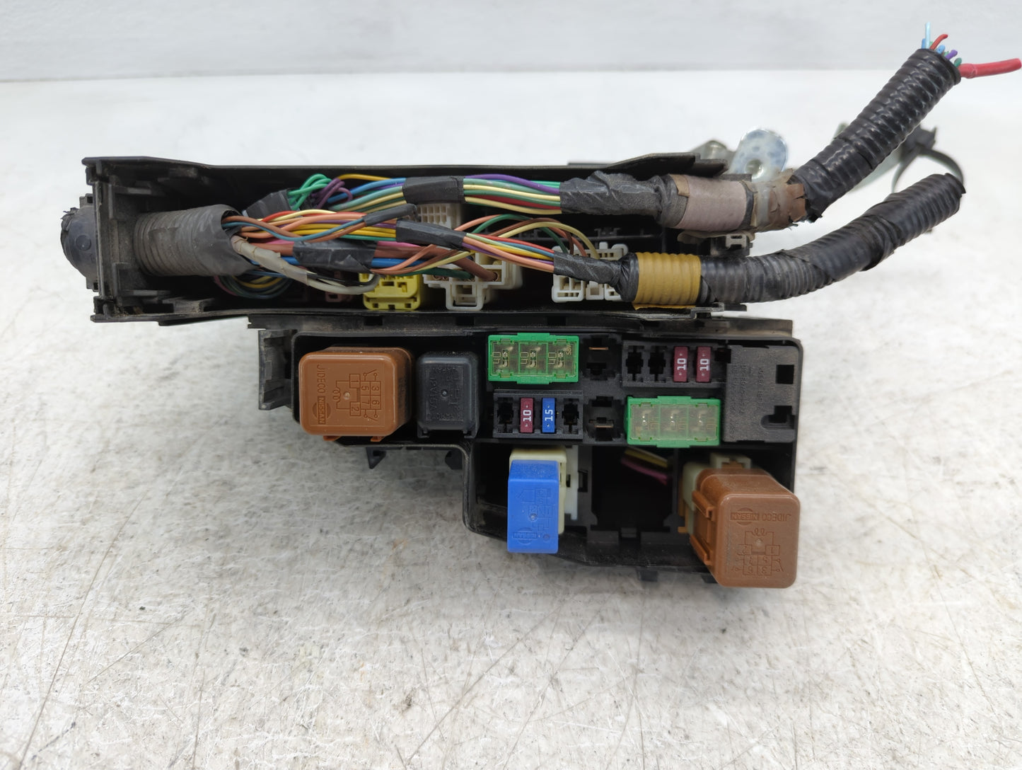 2016-2017 Nissan Altima Fusebox Fuse Box Panel Relay Module Fits Fits 2016 2017 OEM Used Auto Parts - Oemusedautoparts1.com