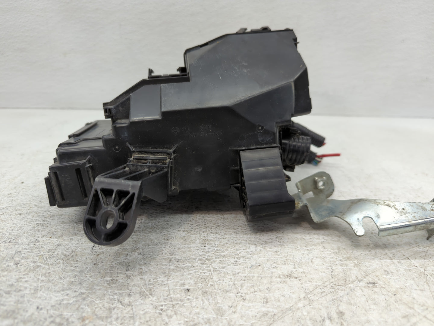 2016-2017 Nissan Altima Fusebox Fuse Box Panel Relay Module Fits Fits 2016 2017 OEM Used Auto Parts - Oemusedautoparts1.com