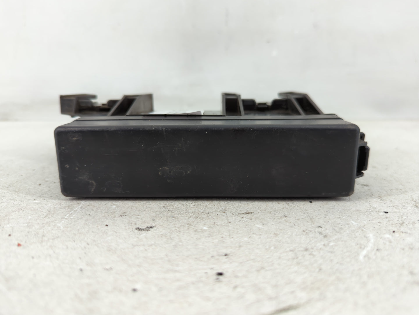 2002-2006 Nissan Altima Fusebox Fuse Box Panel Relay Module P/N:24582 8J010 Fits Fits 2002 2003 2004 2005 2006 OEM Used Auto Parts - Oemusedautoparts1.com