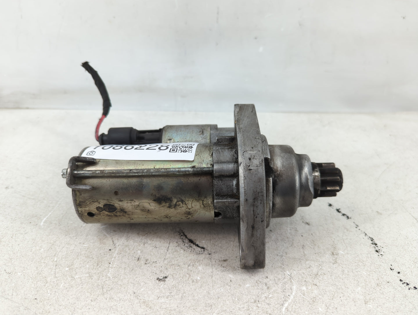 2013-2016 Volkswagen Cc Car Starter Motor Solenoid OEM P/N:02M 911 021 B Fits Fits 2012 2013 2014 2015 2016 2018 OEM Used Auto Parts - Oemusedautoparts1.com