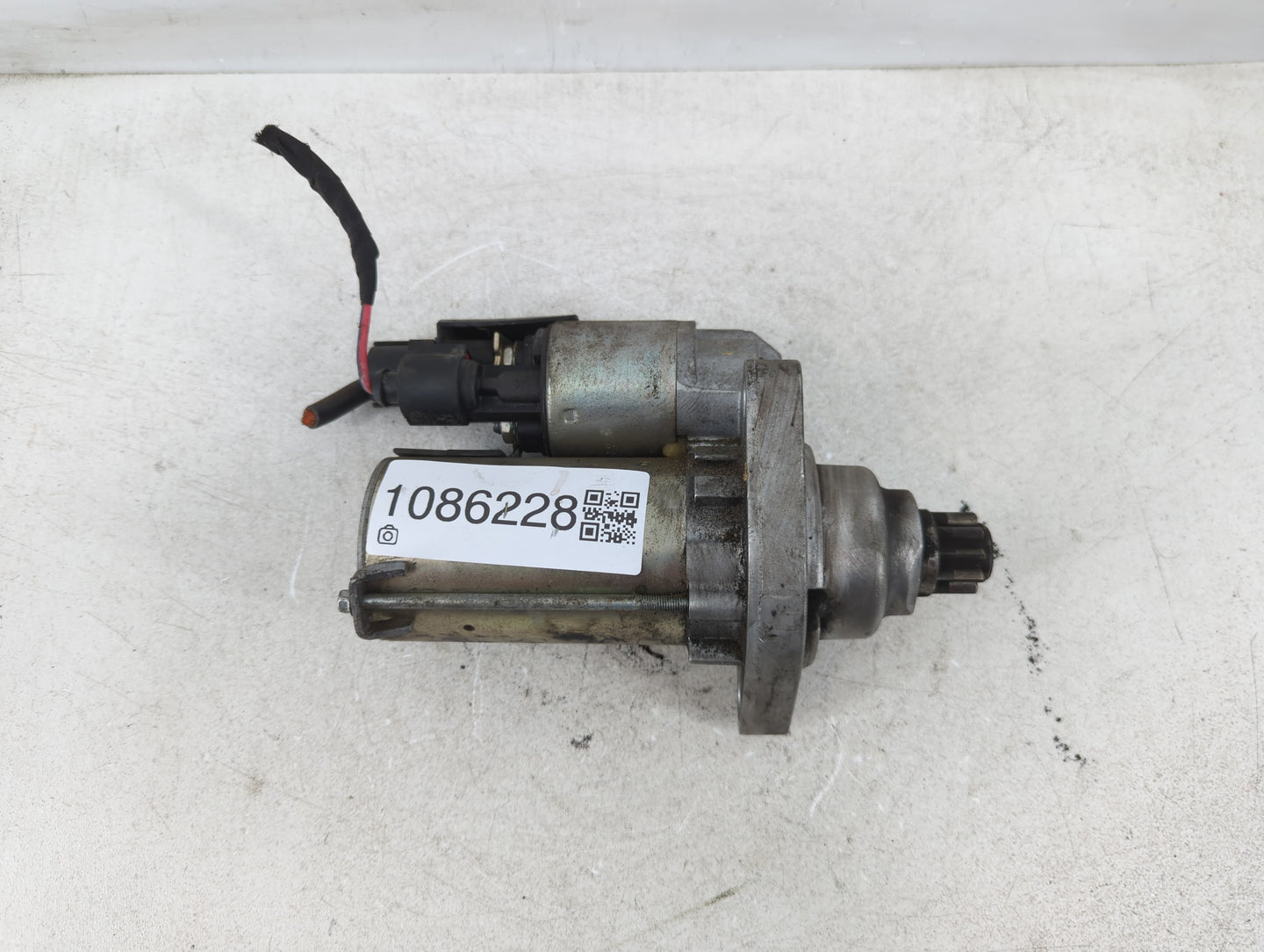 2013-2016 Volkswagen Cc Car Starter Motor Solenoid OEM P/N:02M 911 021 B Fits Fits 2012 2013 2014 2015 2016 2018 OEM Used Auto Parts - Oemusedautoparts1.com