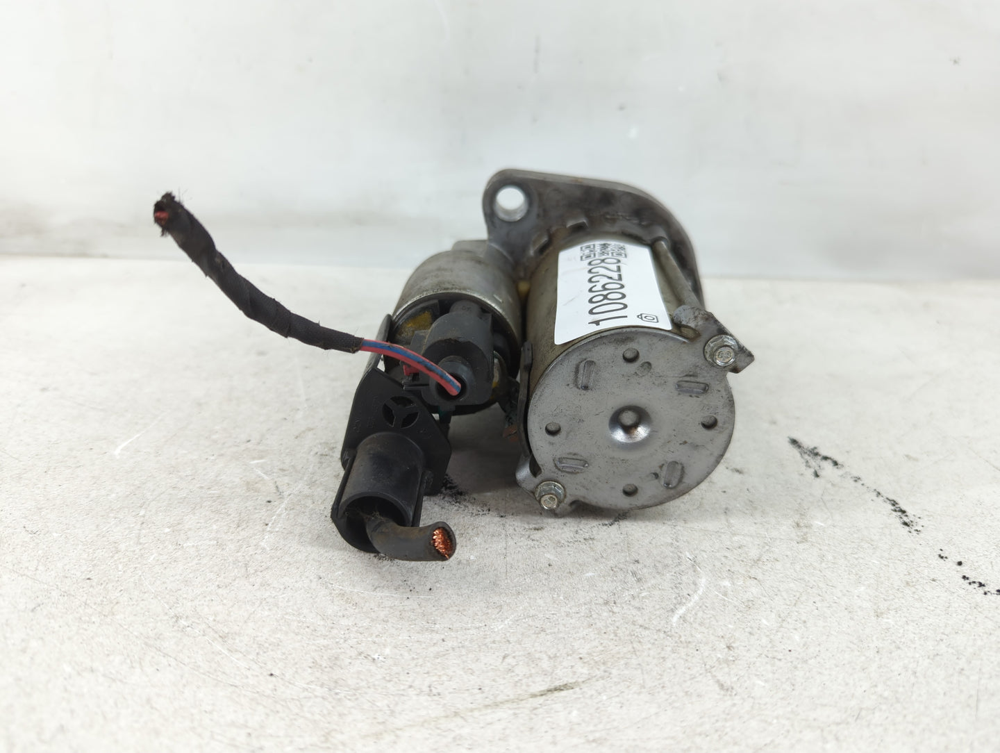 2013-2016 Volkswagen Cc Car Starter Motor Solenoid OEM P/N:02M 911 021 B Fits Fits 2012 2013 2014 2015 2016 2018 OEM Used Auto Parts - Oemusedautoparts1.com