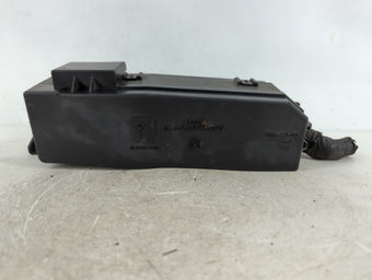 compare product 2005-2006 Mazda Tribute Fusebox Fuse Box Panel Relay Module P/N:90293 Fits Fits 2005 2006 OEM Used Auto Parts