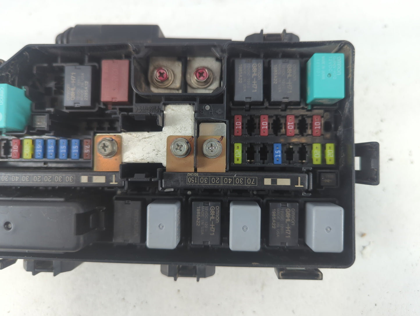 2016-2018 Honda Pilot Fusebox Fuse Box Panel Relay Module P/N:TG7 A010 AO Fits Fits 2016 2017 2018 OEM Used Auto Parts