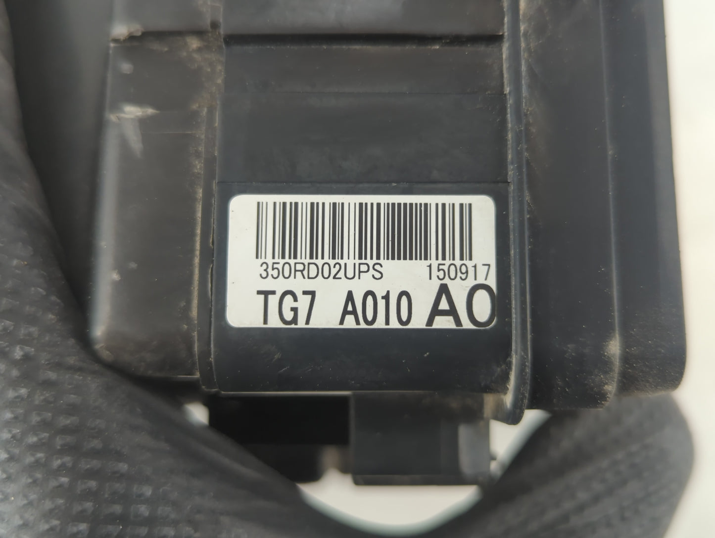 2016-2018 Honda Pilot Fusebox Fuse Box Panel Relay Module P/N:TG7 A010 AO Fits Fits 2016 2017 2018 OEM Used Auto Parts